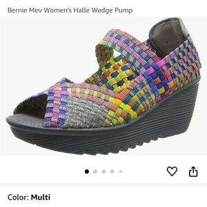 bernie mev. colorful wedge sandals with woven design and medium height 39